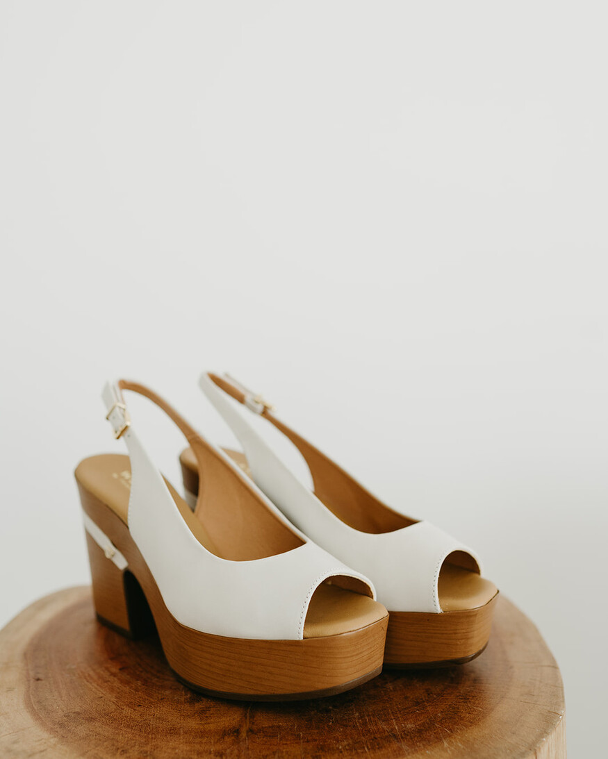 Weekend Paxton Sandal