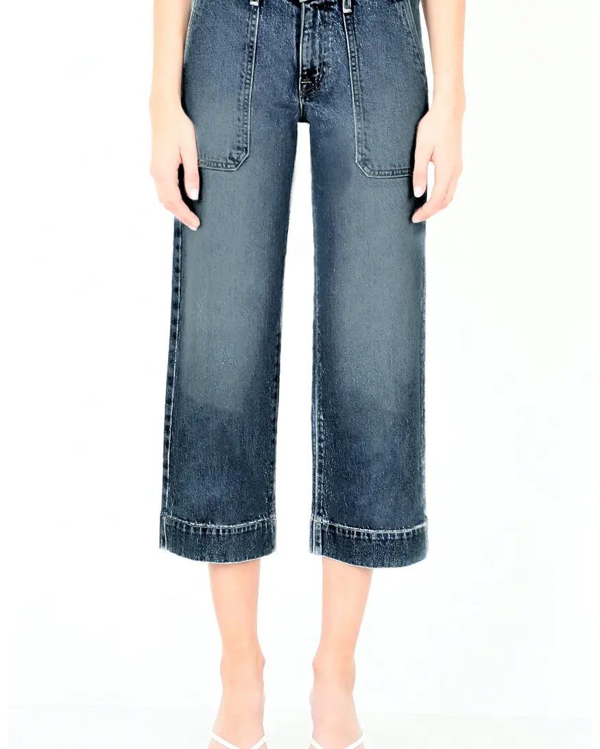 Modern American Farrah Crop