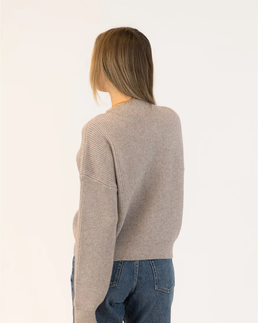 Lyla & Lux Avery Crewneck