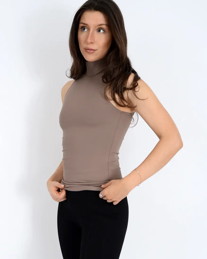 RD Style Mika MN Sleeveless Top