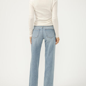 Silver Jeans - For Us Loose & Low