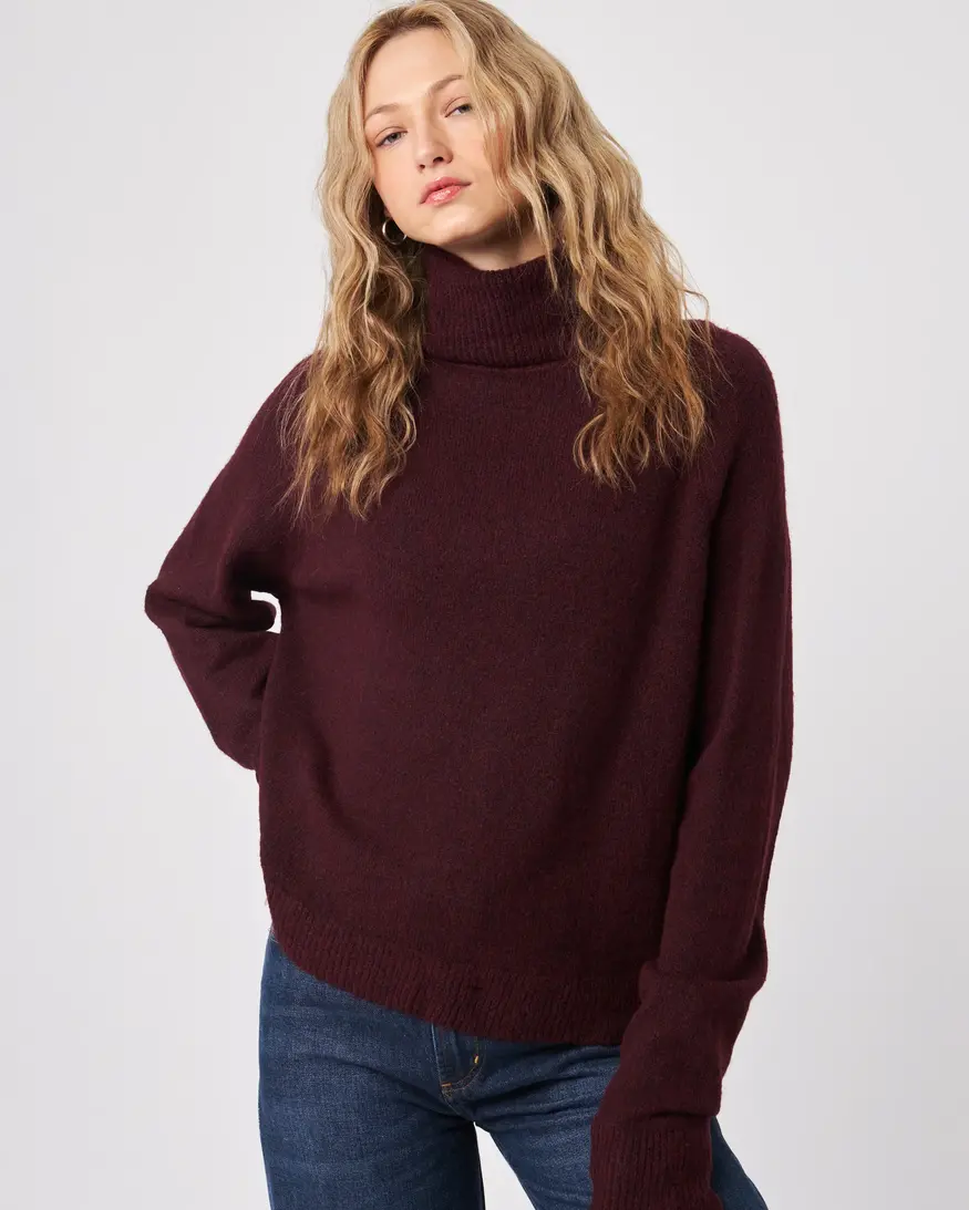 John + Jenn Emmett Turtleneck