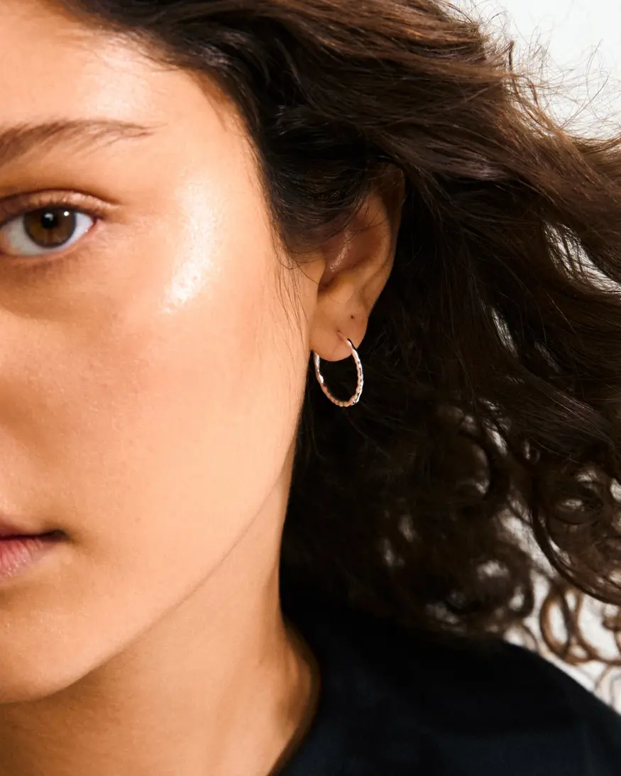 Pilgrim Between Hoops