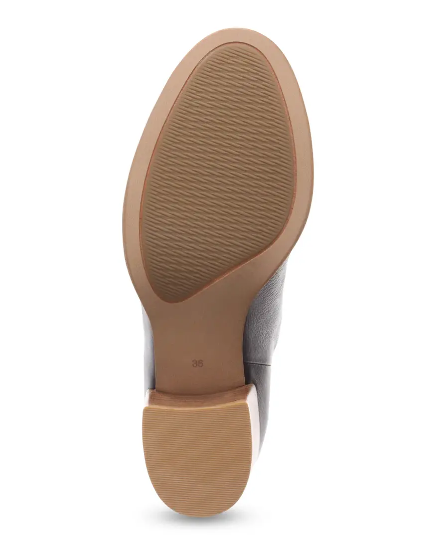 Django & Juliette Melech Boot