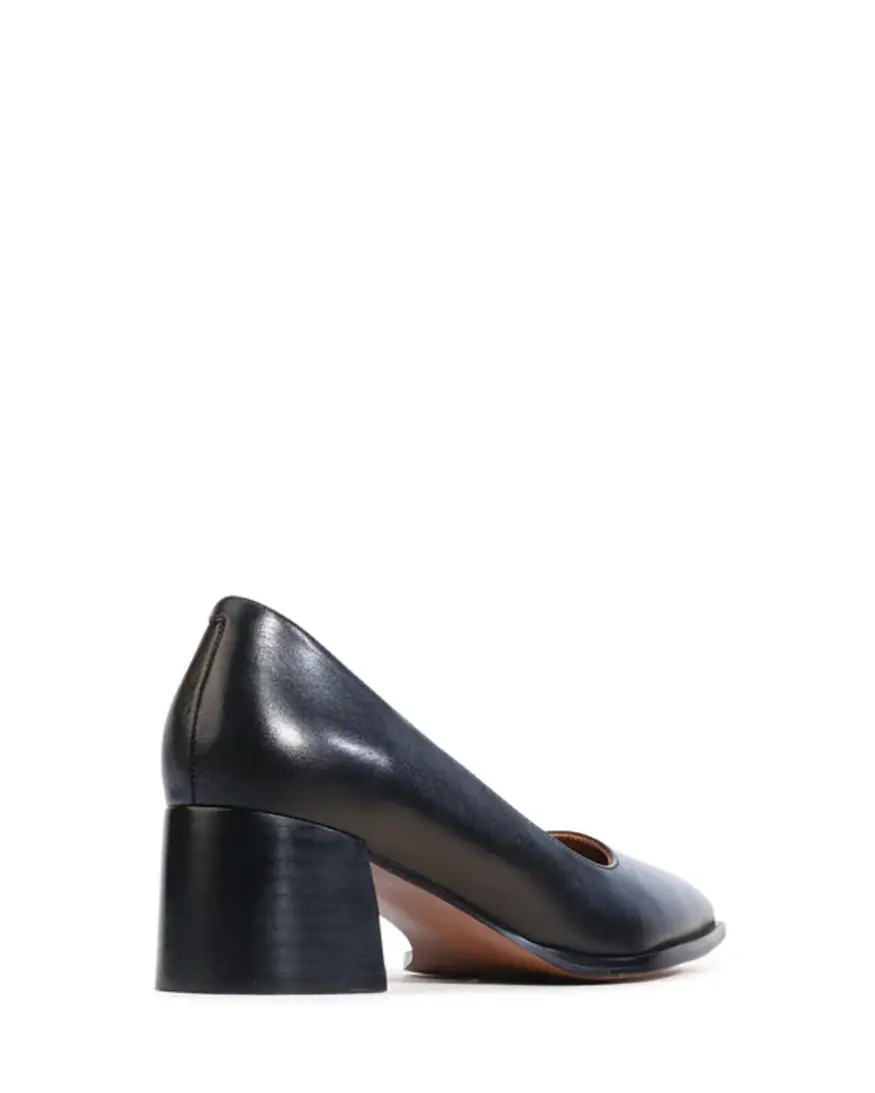 EOS Auris Heel