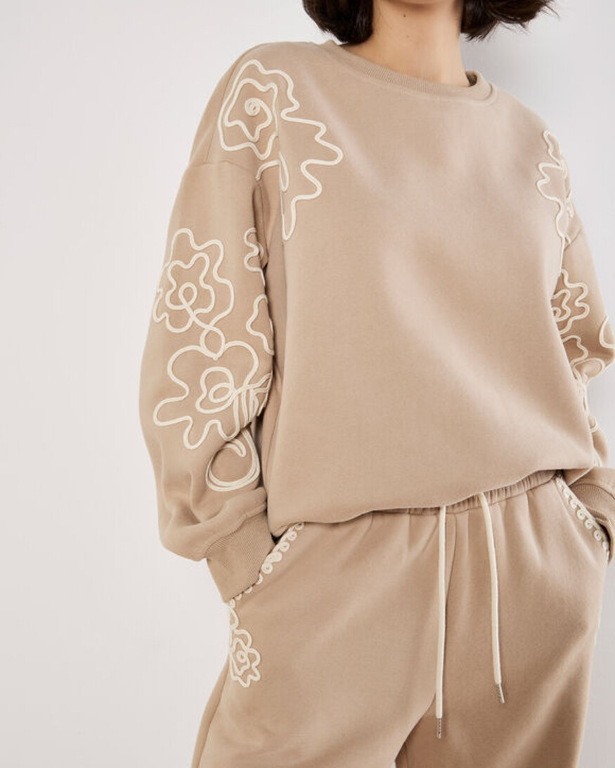 Apricot Floral Embroidered Sweatshirt