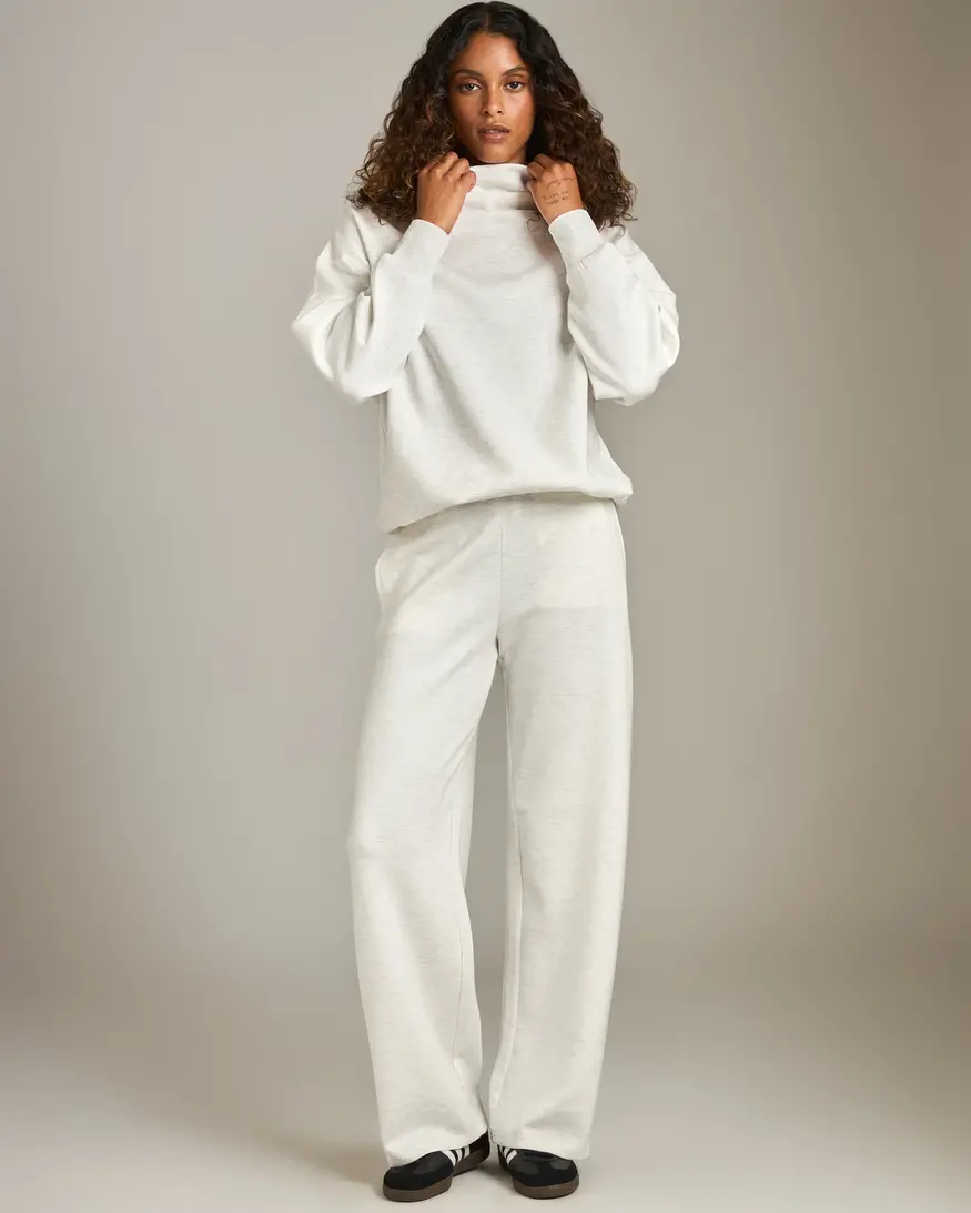 RD Style Victoria Soft Knit Pull On