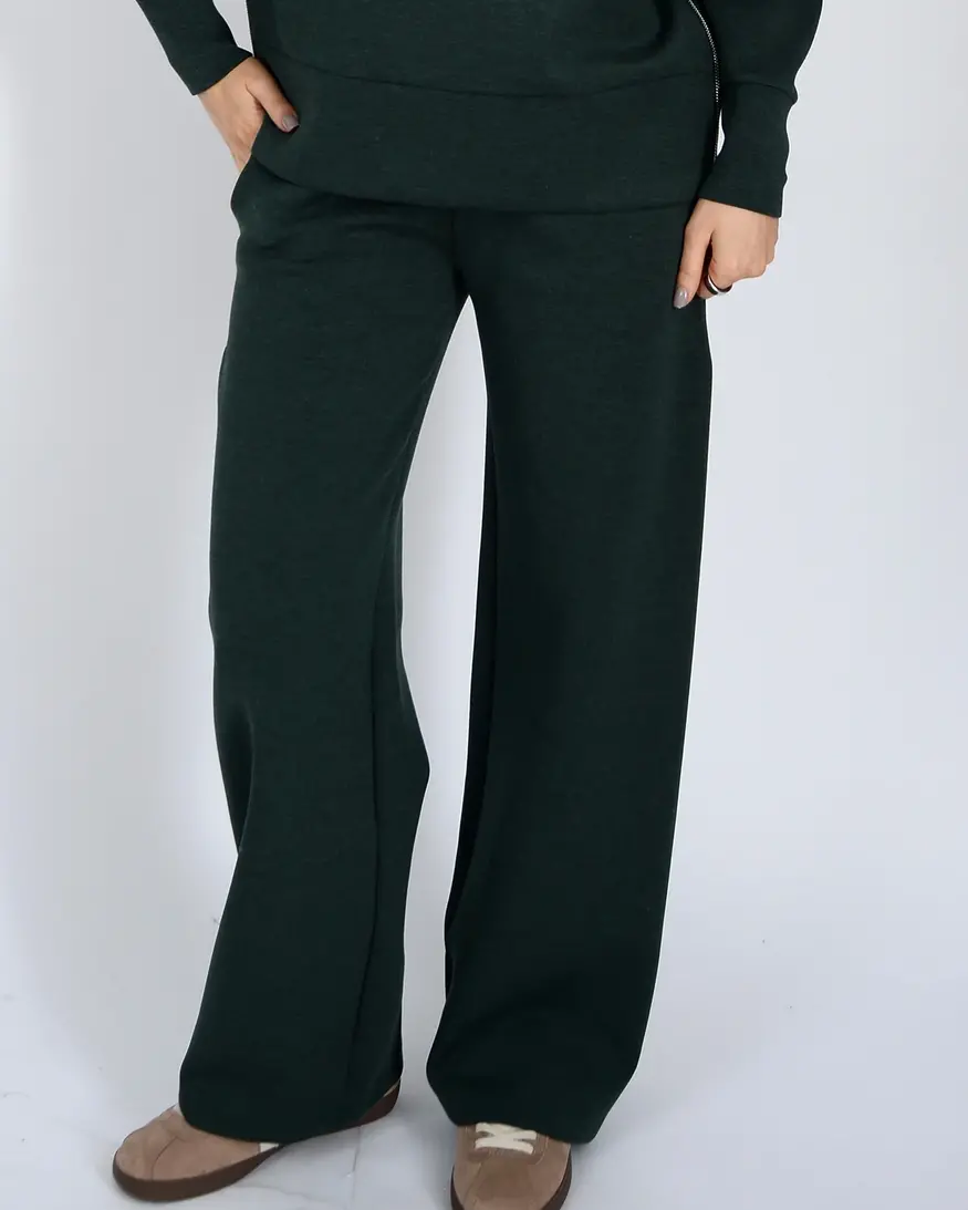 RD Style Victoria Soft Knit Pull On