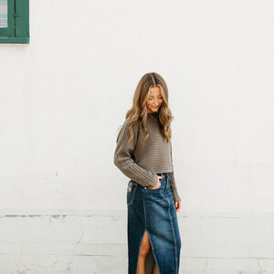 Silver Jeans - For Us Midi Denim Skirt Silver Jeans - For Us Midi Denim Skirt