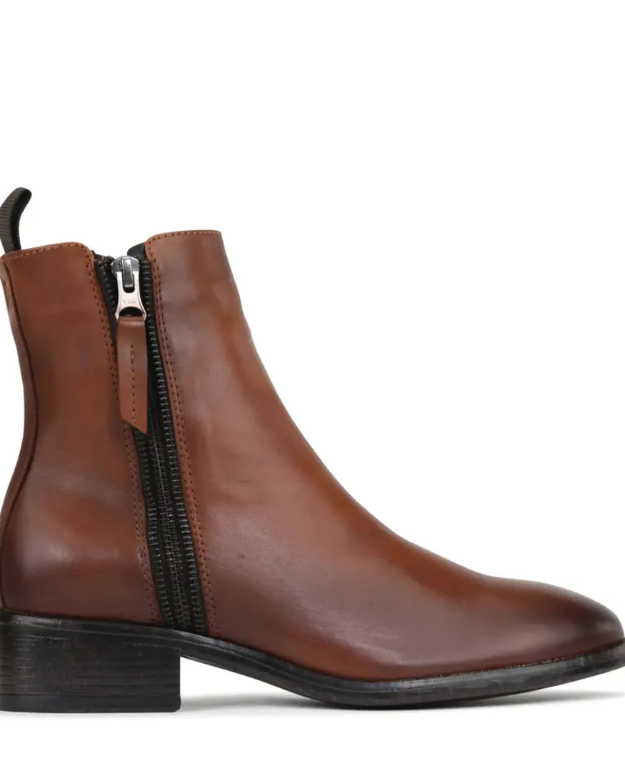 EOS Celi Boot