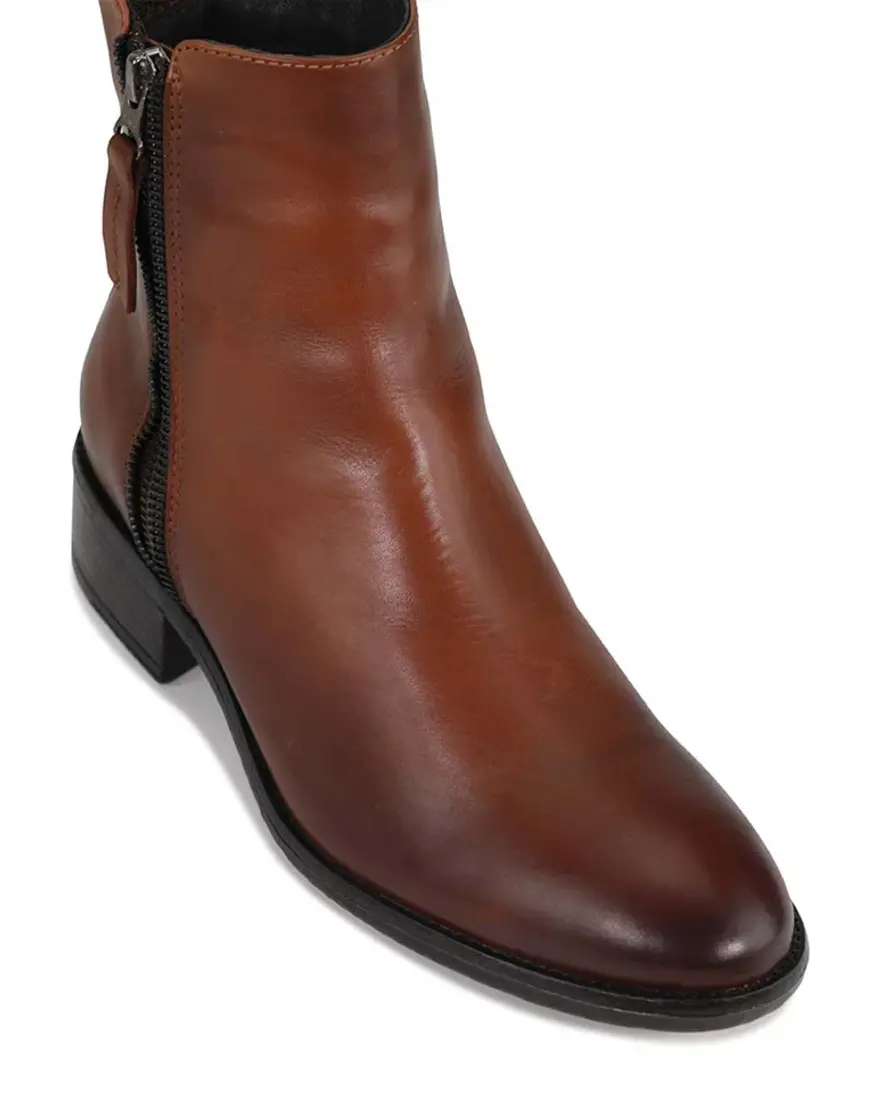 EOS Celi Boot