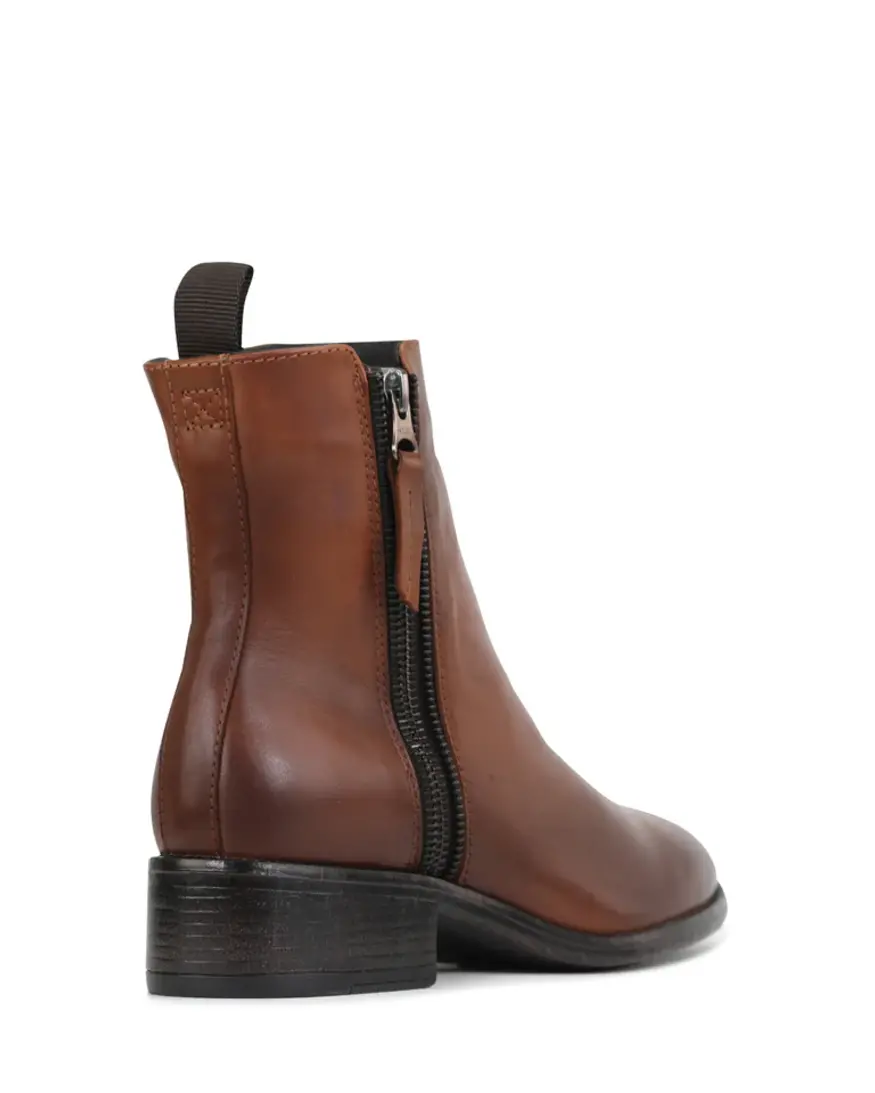 EOS Celi Boot