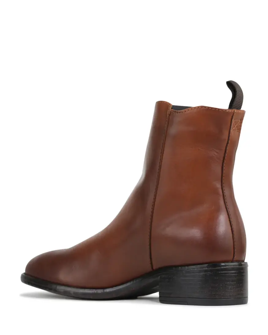 EOS Celi Boot