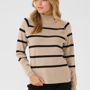 Cream Dela Button Pullover Cream Dela Button Pullover