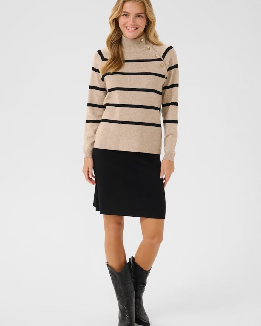 Cream Dela Button Pullover