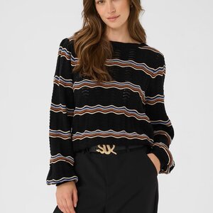 Cream Wavy Pullover Cream Wavy Pullover