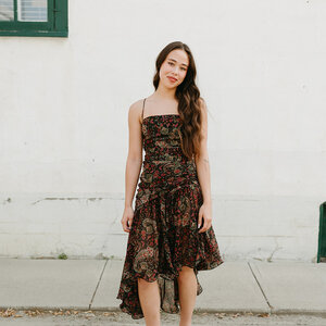 Lulus Ashton Paisley High Low