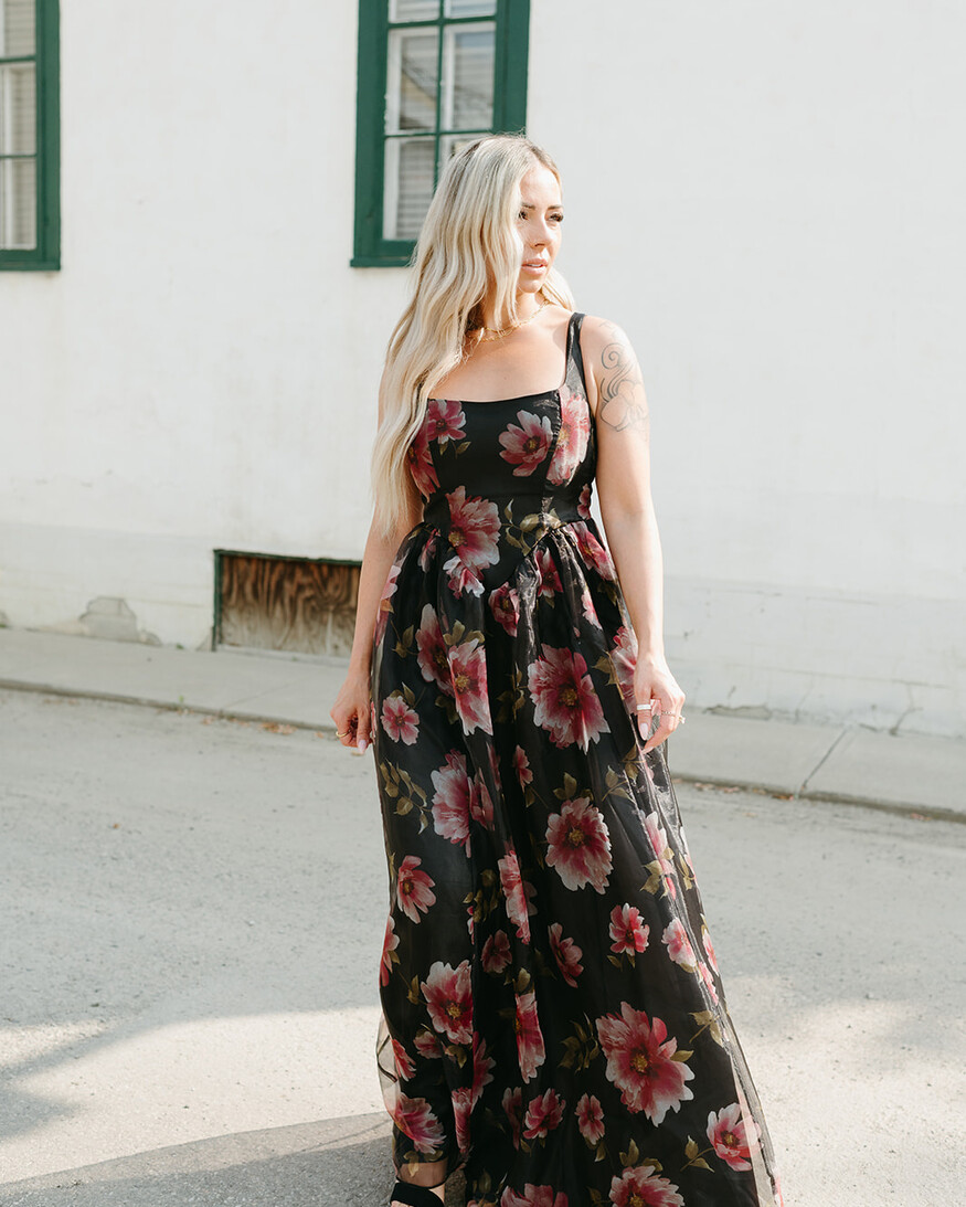 Lulus Maelyn Corsetted Maxi