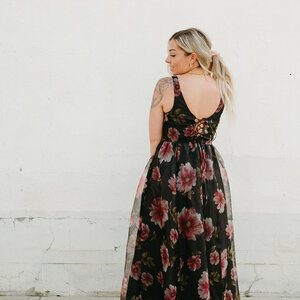 Lulus Maelyn Corsetted Maxi