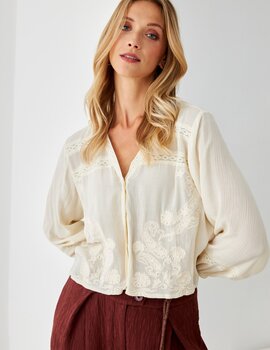 NKN Denebi Embroidered Blouse