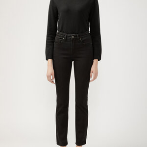 Silver Jeans - For Us Avery Straight Leg Silver Jeans - For Us Avery Straight Leg