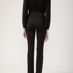 Silver Jeans - For Us Avery Straight Leg Silver Jeans - For Us Avery Straight Leg