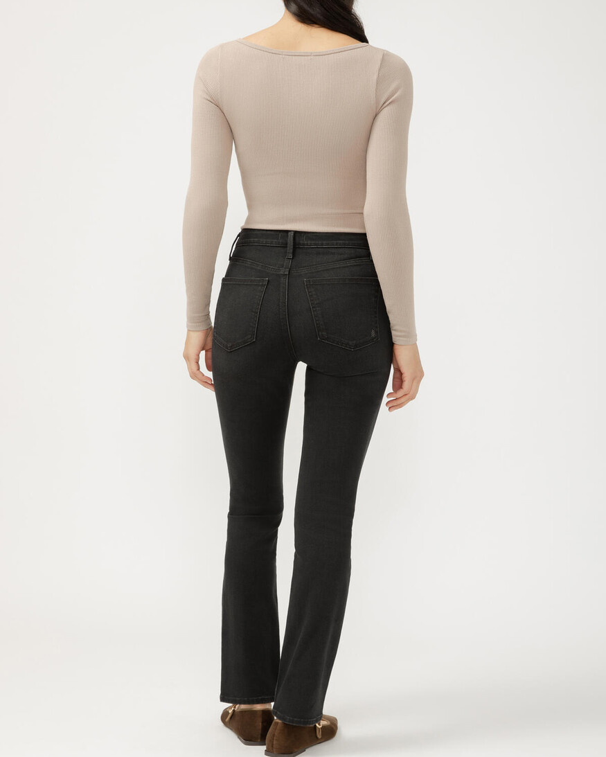 Silver Jeans - For Us Isbister Straight Leg