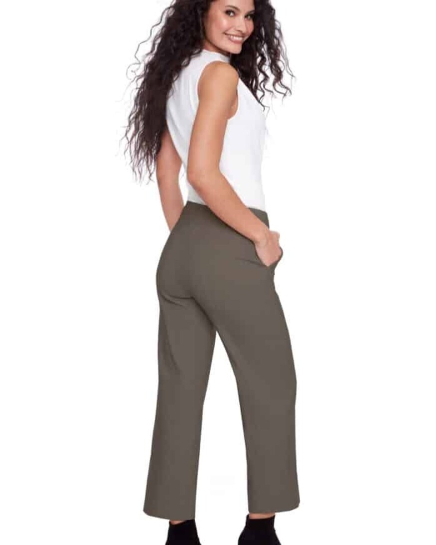 Tyler Madison Jackie Techno WL Crop