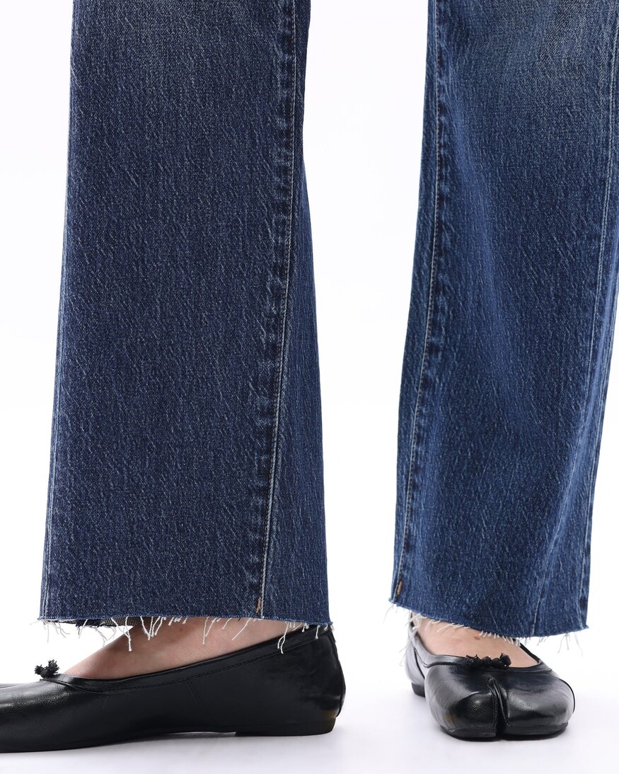 Bayeas HR Relaxed Fit Straight Leg