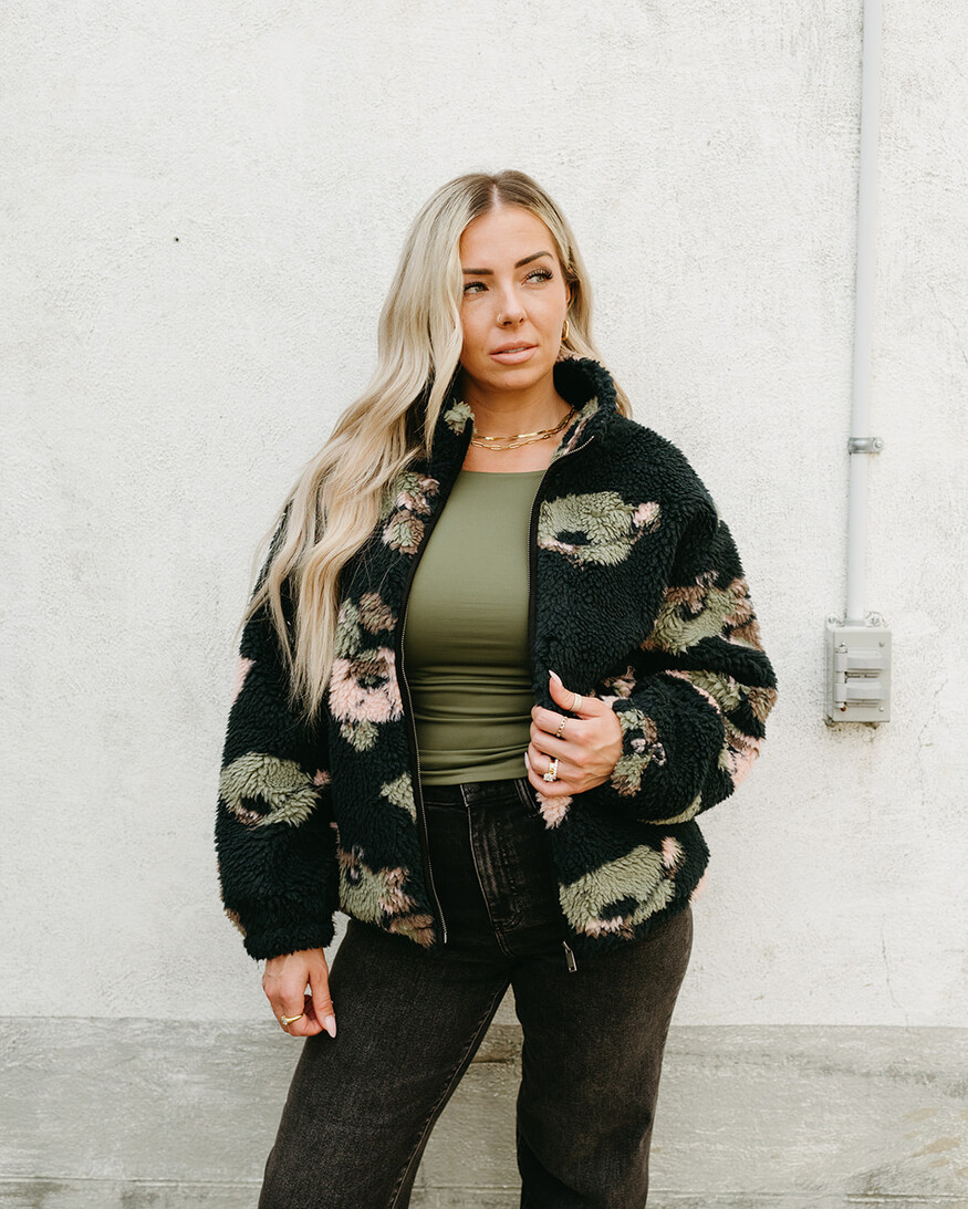 RD Style Whistler Sherpa Jacket