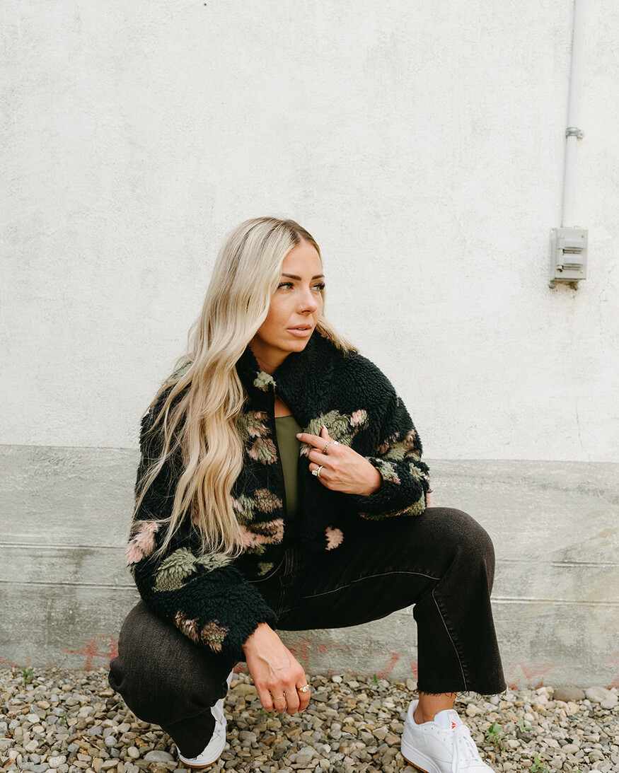 RD Style Whistler Sherpa Jacket