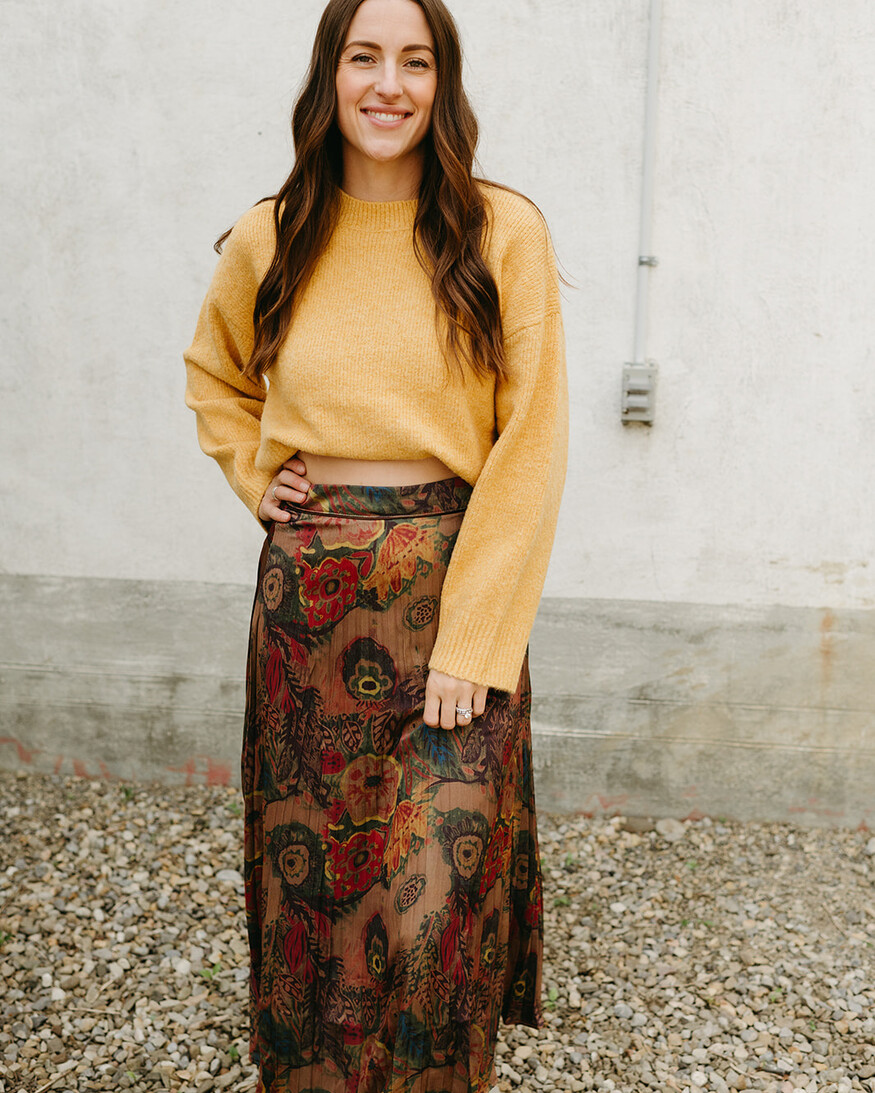 Lyla & Lux Eva Eco Crewneck Pullover