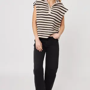 John + Jenn Arrow SS Knit Pullover