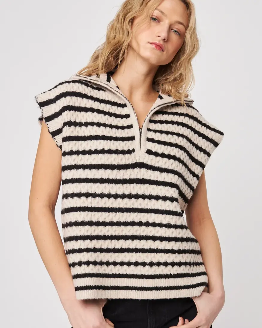 John + Jenn Arrow SS Knit Pullover