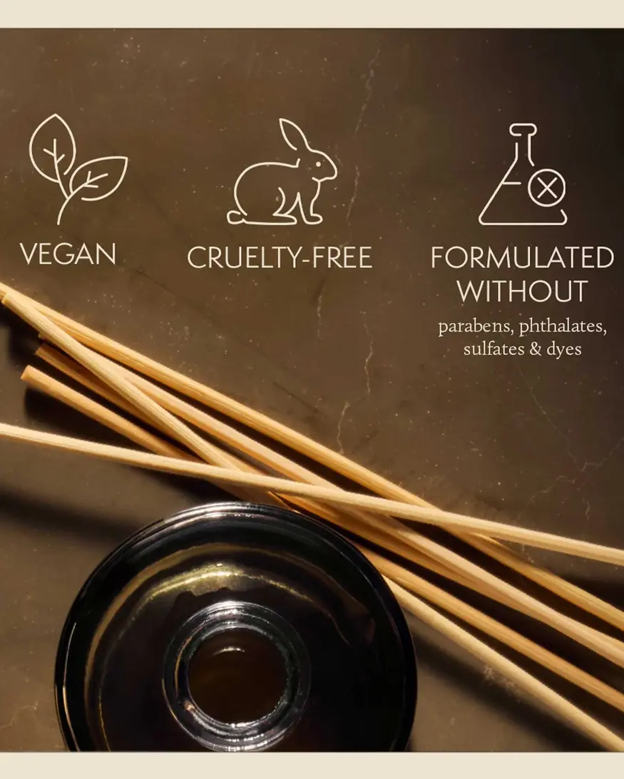 Thymes Noir Woods Petite Diffuser