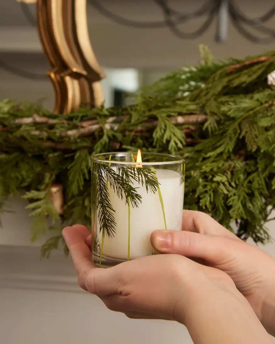 Thymes FFir Pine Needle Design