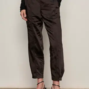 Sanctuary Sahara Satin Tapered Pant