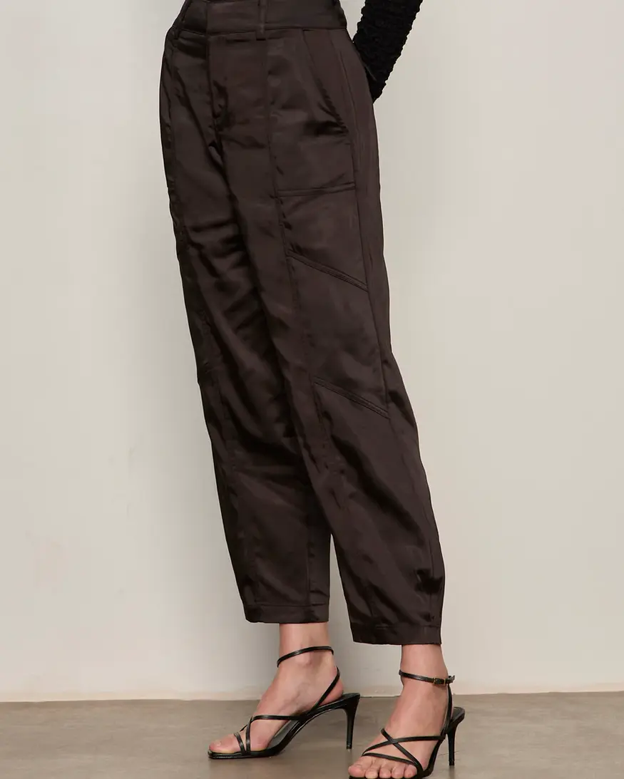 Sanctuary Sahara Satin Tapered Pant