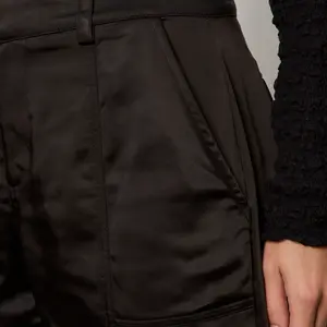 Sanctuary Sahara Satin Tapered Pant