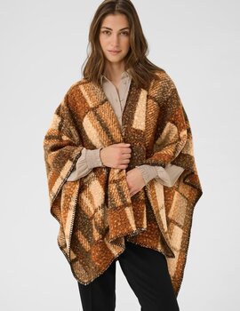 Cream Blye Teddy Cape