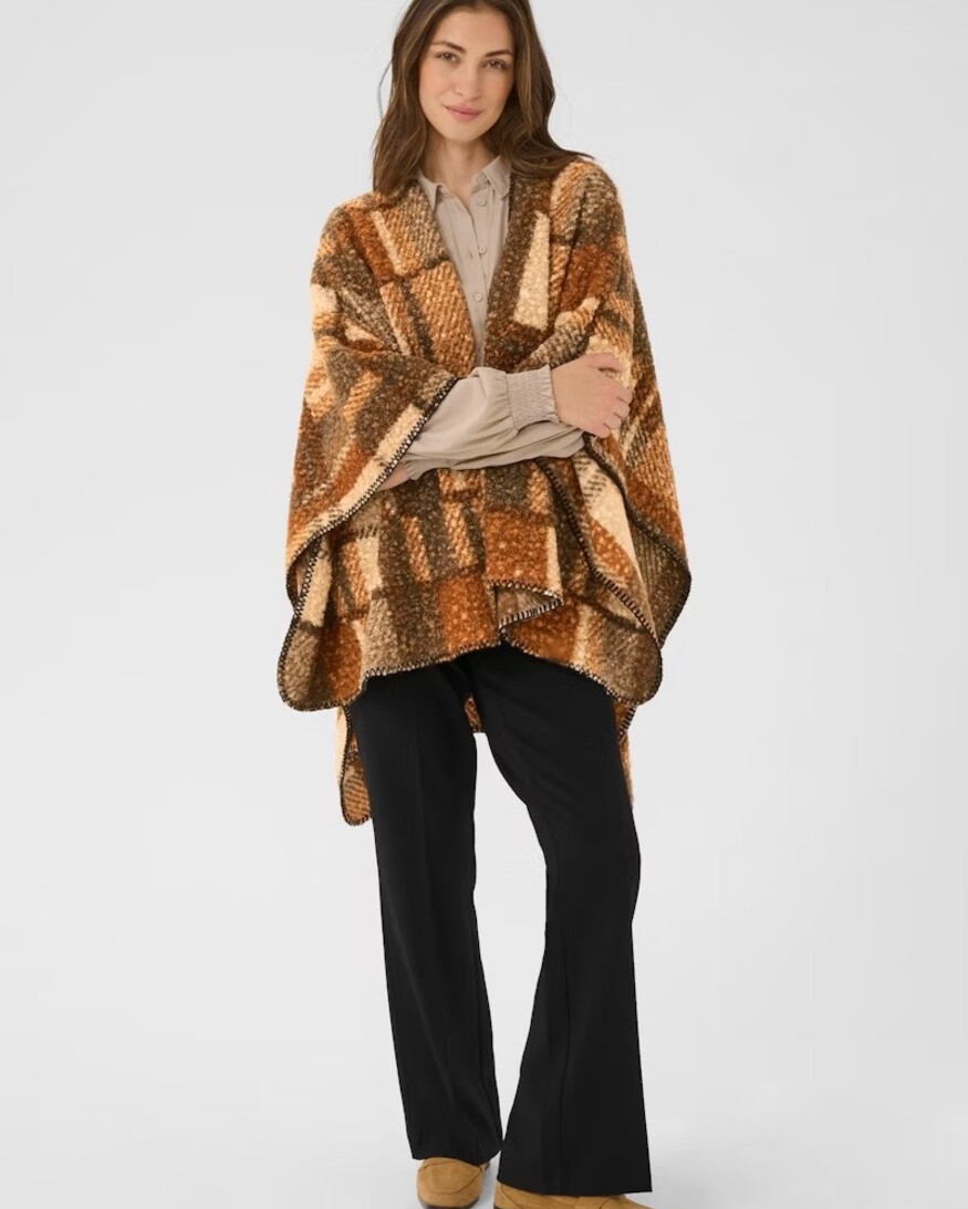 Cream Blye Teddy Cape