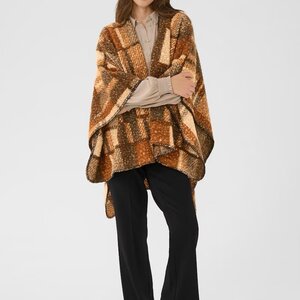 Cream Blye Teddy Cape Cream Blye Teddy Cape