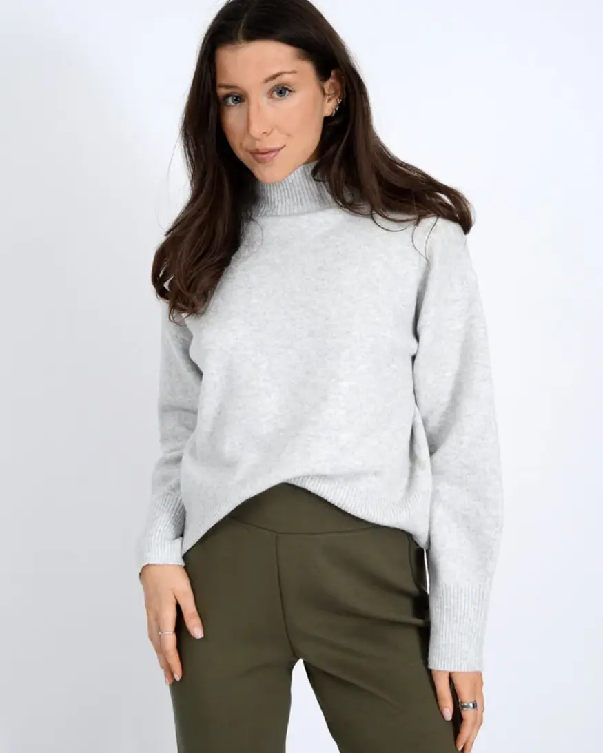 RD Style Daffodil Mock Neck Pullover