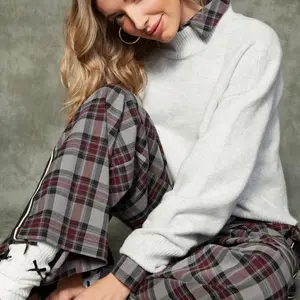 RD Style Daffodil Mock Neck Pullover