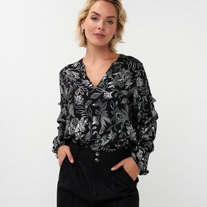 Esqualo Wila V-Neck Blouse