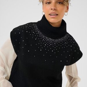 Cream Gift Knit Slipover