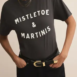 Z-Supply Mistletoe Boyfriend Tee