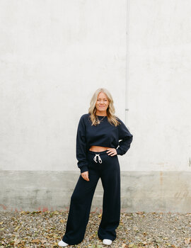 Z-Supply Crop Out Sweatshirt Z-Supply Crop Out Sweatshirt