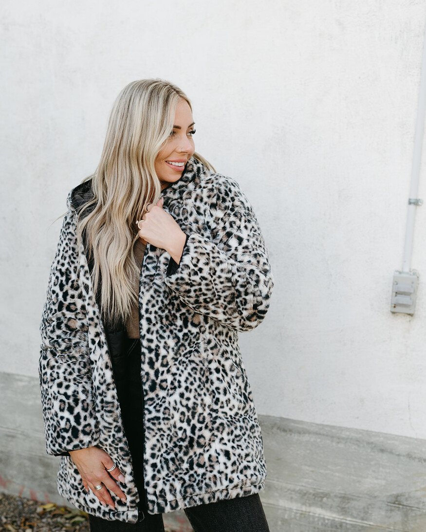 Papillon Lowra Reversible Faux Fur/Puffer