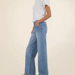 KUT Selena Baggy Low Rise Straight